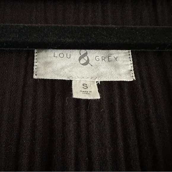 Lou & Grey‎ • Triple Cloth V-Neck Pocket Dress - Picture 6 of 9
